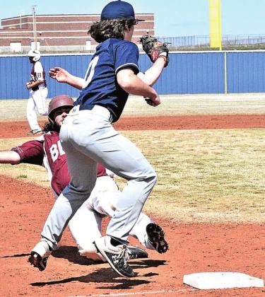 FAR LEFT: In this sequence photo, Raydon Kuehne gets ready to catch the ball and tag a runner.