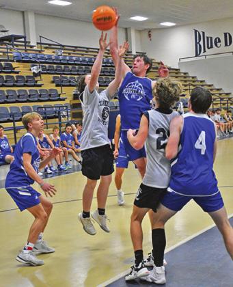 BASKETBALL