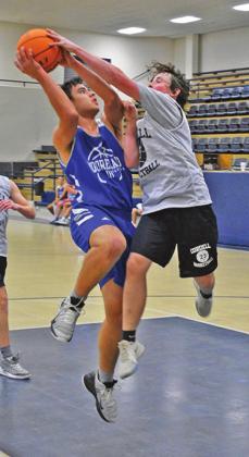 BASKETBALL