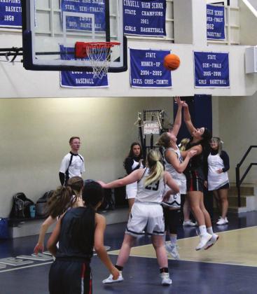 Lady Devils Lose To Navajo, Snyder As Season Winds Down