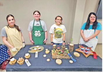 Washita County 4-H kids fight to win Cupcake Wars