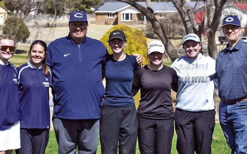KILIE RASMUSSEN, RYLEE KELLY, HEAD COACH JJ WILLIAMS, BIRDIE BROWN, MACKINLEE BRUNKER, MYLEE BRUNKER, ASST. COACH MACRAE BRUNKER