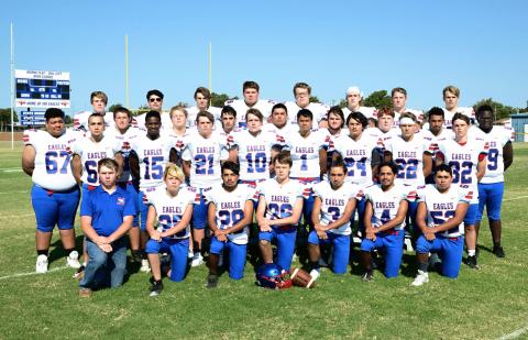 Burns Flat-Dill City football team consisting of 30 students.