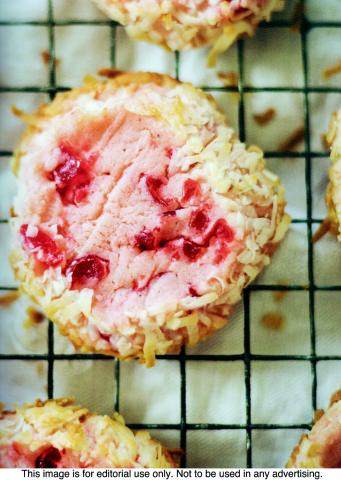 Add a new offering to your Christmas cookie lineup