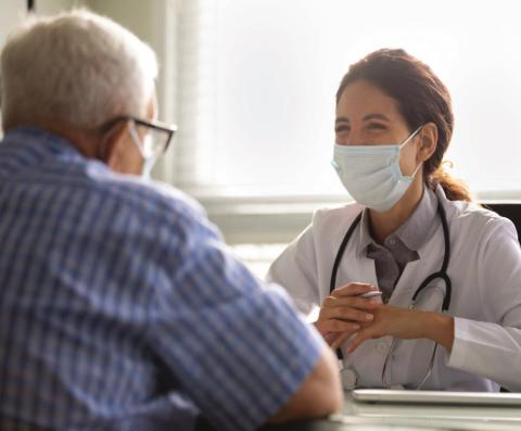 What Doctors Want You to Know to Protect Yourself from Omicron