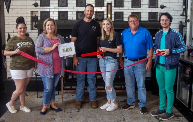 Chamber of Commerce holds ribbon cutting at Slice 183