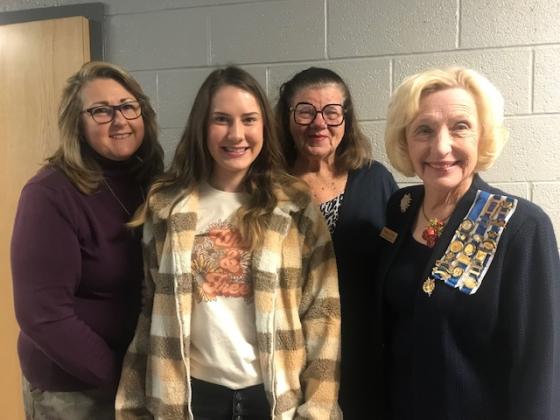 McKenna Wedel Chosen as DAR Good Citizen