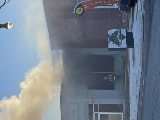 Local structure fire damages business