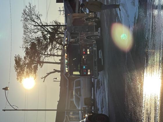 Local structure fire damages business