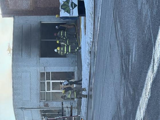 Local structure fire damages business