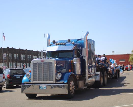 2022 Football Homecoming Parade