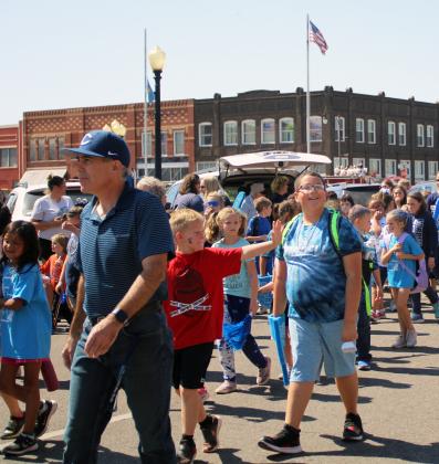 2022 Football Homecoming Parade
