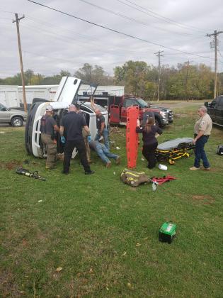Rollover accident occurs near Lee Park in Cordell