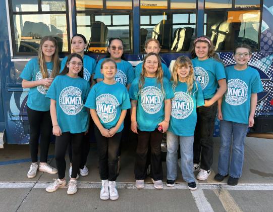 BACK: PAISLEY CAMPBELL, LILY CALICO, SOFIA MCCOWN, ALEESE GENTRY, MAREN REIMER, DANIELLE HAMBURGER. FRONT: BAILEY SLAUGHTERBACK, PEYTON ELLERMAN, CAYCE GREGG, SLOANE ROBERTS. NOT PICTURED (DUE TO ILLNESS): PAITYN DETHEROW-MILLER AND JOURNEE COOPER.