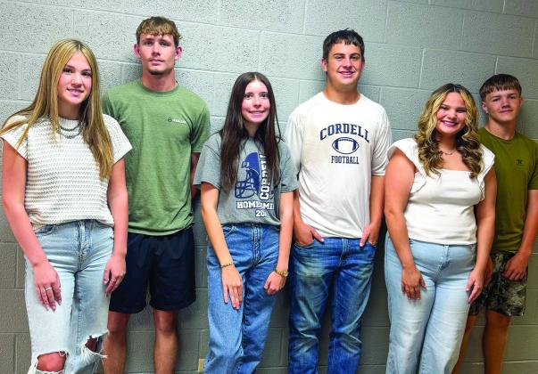 Homecoming Queen Candidates and Escorts Left to right: Senior Audrey Gatlin, Hayden Melzer, Junior Delana Price, Conner Gregg, Sophomore Gingi Espinoza, Carter Owens