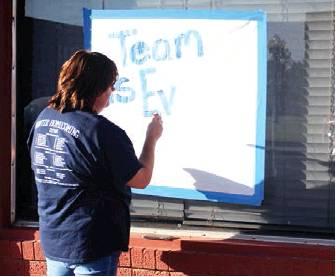 Football Moms Continue Cordell Traditions