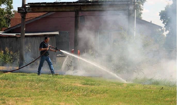 Cordell firefighters quickly extinguished a grass fire just west of the high school football field Friday, Aug. 23, 2019. Bob Henline | The Cordell Beacon