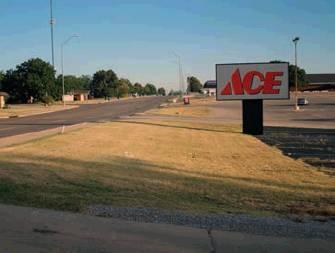 The sidewalk running in front of Ace Hardware and United Grocery, which contains no retail merchandise for sale. Bob Henline | The Cordell Beacon