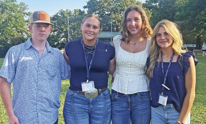 Above: Dalton Sparks, Natalie Hewitt, Gabrielle Hamburger, and Brylie Reeves