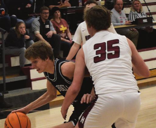 Blue Devils Fall On The Road In Hollis, 51-41