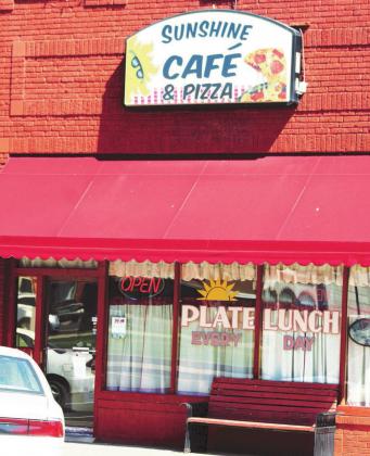Sunshine Cafe Closing Doors
