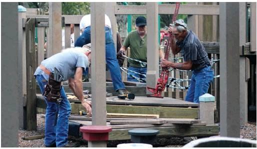 Treatment Court Participants Clean Up Highway, Make Repairs At Park