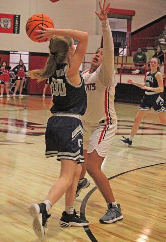 Escape plan: Cordell athlete returns from Texas for senior year