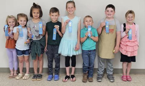 Fun for all as Washita County 4-H Cupcake Wars Contest and STEM Workshop Held