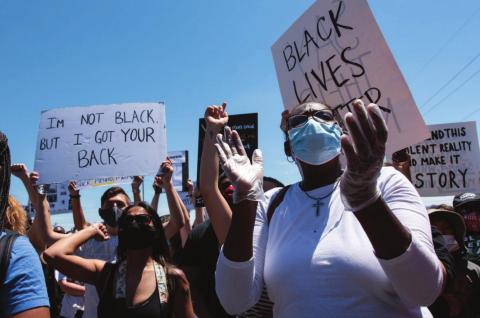 Crowds gather at a Black Lives Matter protest in Oklahoma City on May 31. The protest was part of a nationwide movement sparked by the murder of George Floyd in Minnesota. Whitney Bryen | Oklahoma Watch